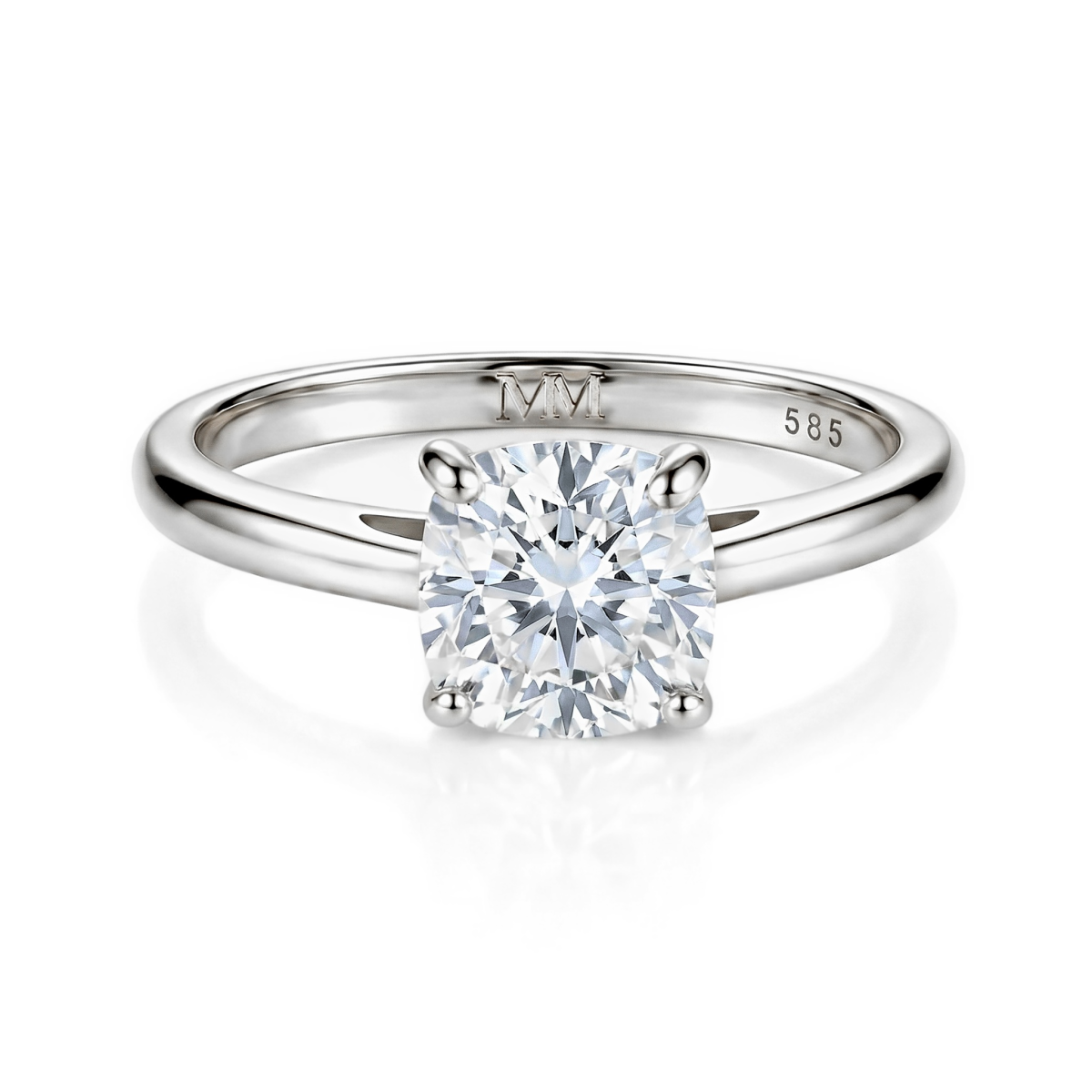Elara - Kuddslipad solitärring med moissanit | My Moissanite