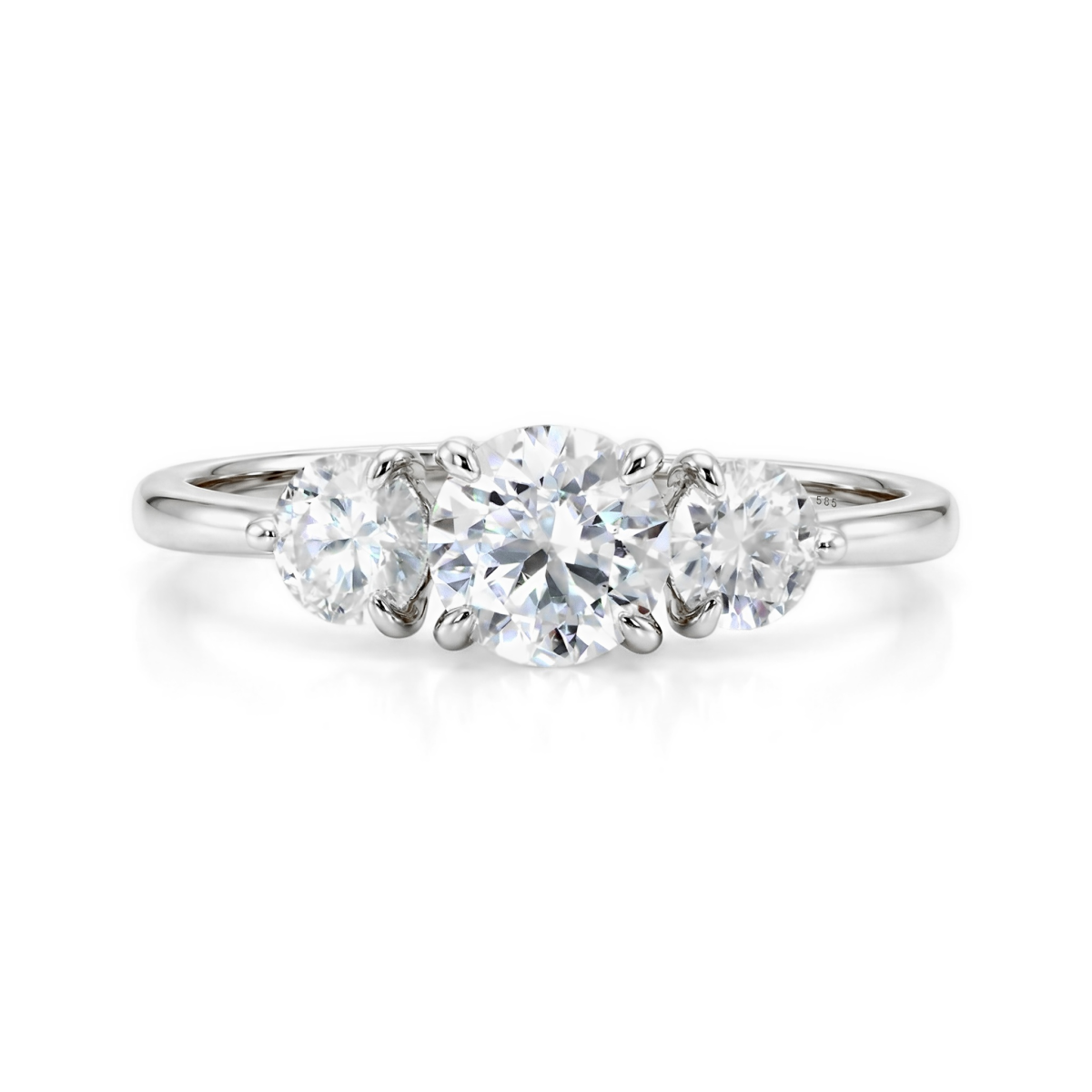 Aventine - Ring med tre moissaniter | My Moissanite