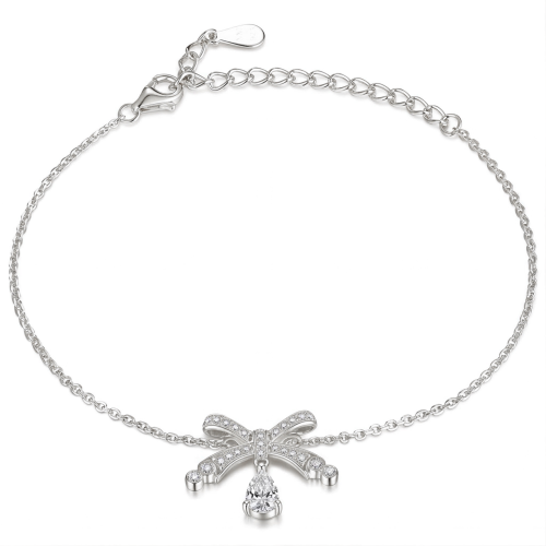 Pearlette - Rosettarmband med päronformad moissanit och pavéfattning