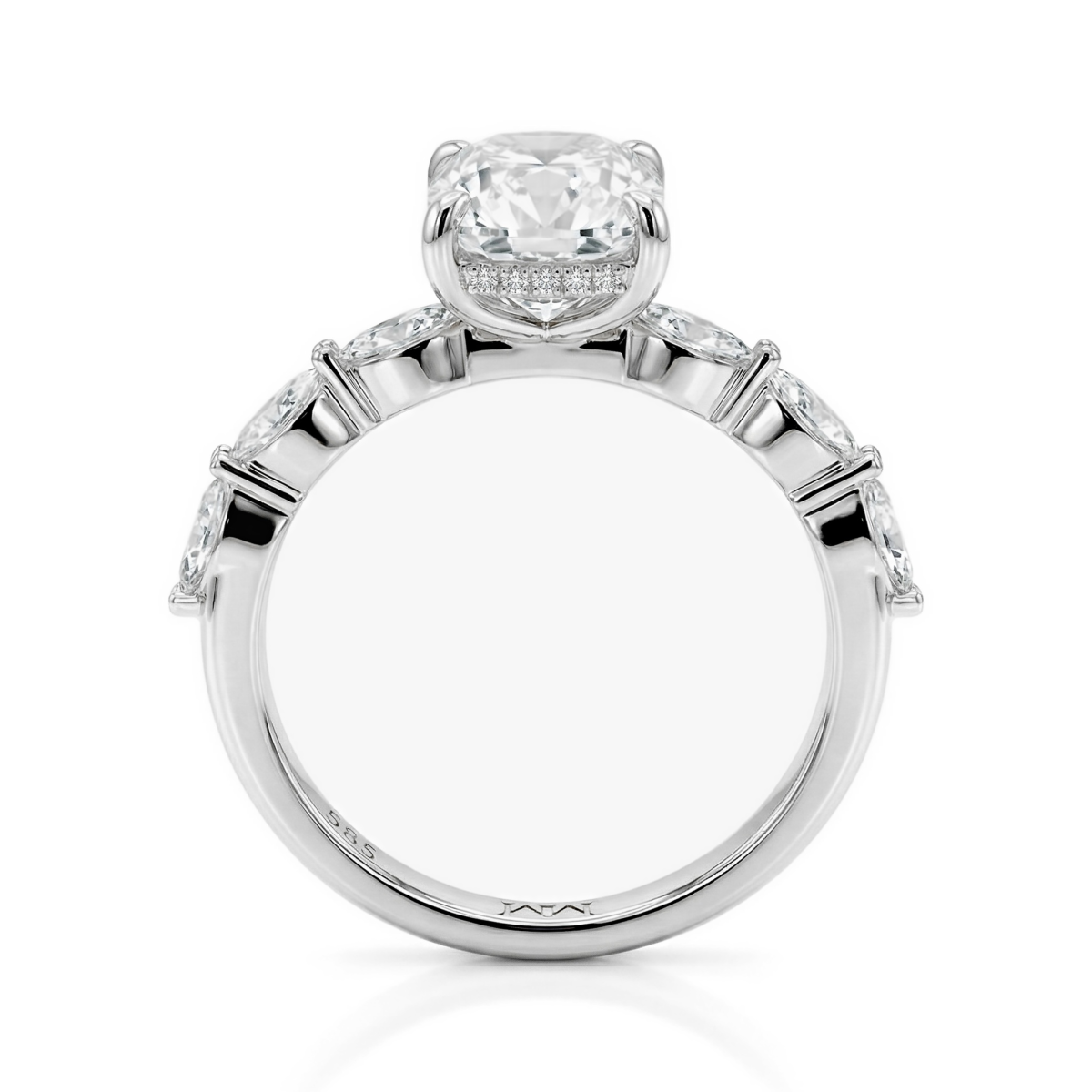 Luminaire - Ring med moissanit i radiantslipning, sidostenar i navettslipning och dold halo
