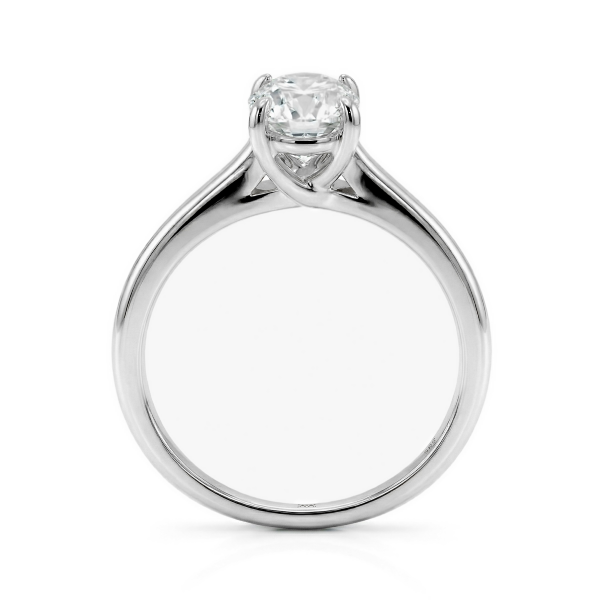 Grace - ring med oval moissanit och delad ringskena